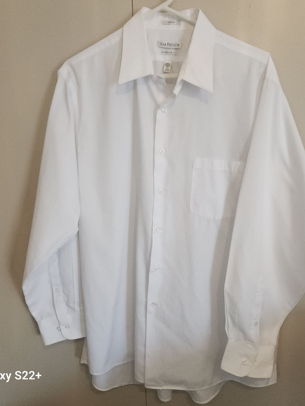 M80 Van Heusen Regular Fit Wrinkle Free White Long-Sleeve Dress Shirt